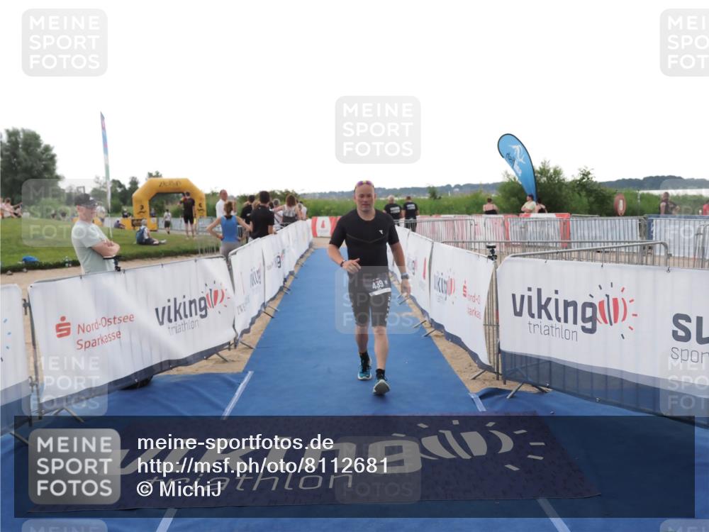 22.06.2025 - Viking Triathlon MichiJ http://msf.ph/oto/8112681 22.06.2025 16:25:24 Ziel 439 meine-sportfotos.de