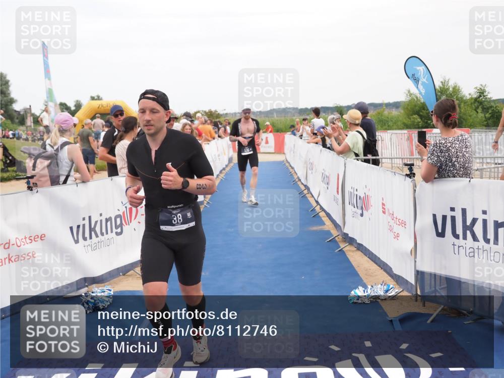 22.06.2025 - Viking Triathlon MichiJ http://msf.ph/oto/8112746 22.06.2025 15:03:20 Ziel 19, 38, 536 meine-sportfotos.de