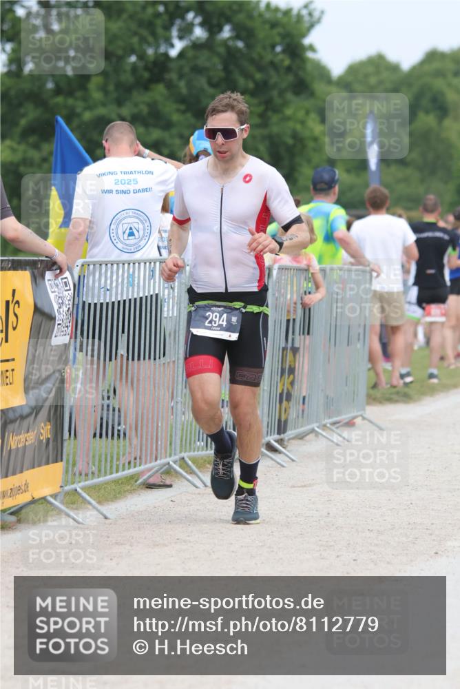 22.06.2025 - Viking Triathlon H.Heesch http://msf.ph/oto/8112779 22.06.2025 14:49:33 Laufen 294 meine-sportfotos.de