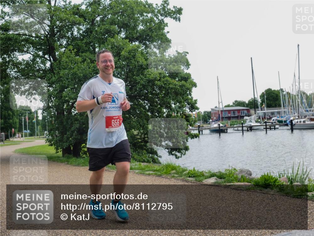 22.06.2025 - Viking Triathlon KatJ http://msf.ph/oto/8112795 22.06.2025 16:11:11 Laufen 656 meine-sportfotos.de