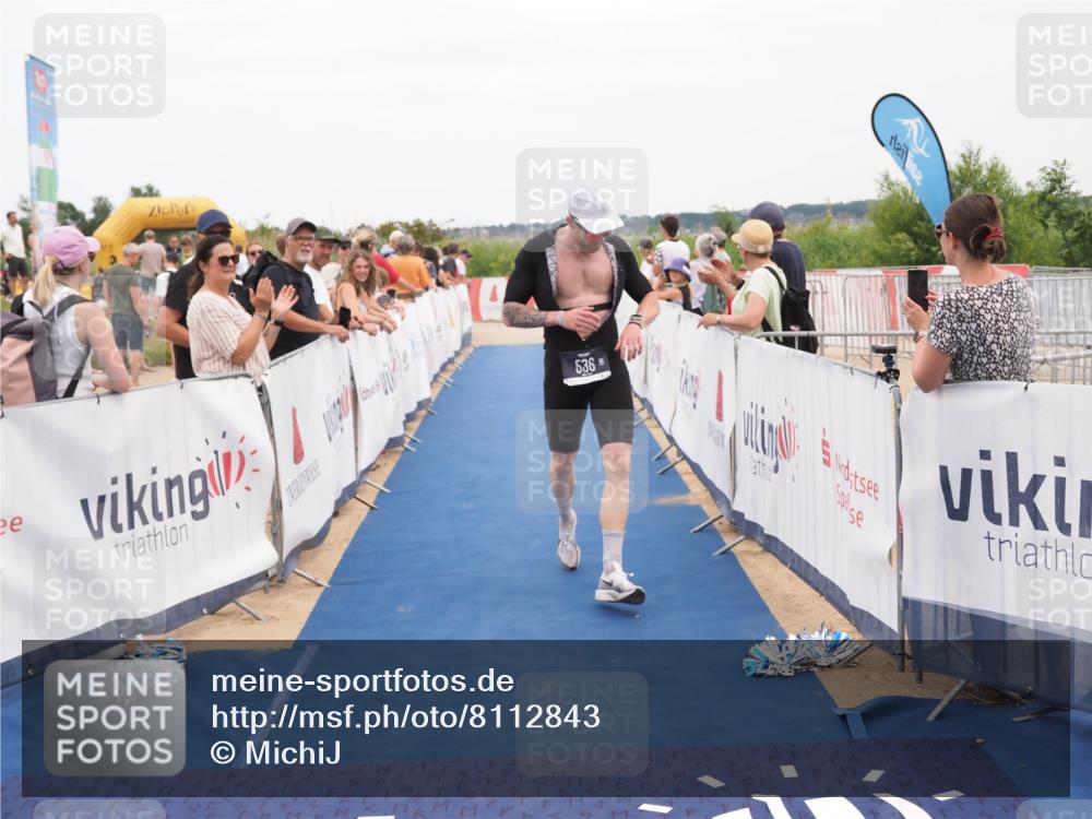 22.06.2025 - Viking Triathlon MichiJ http://msf.ph/oto/8112843 22.06.2025 15:03:21 Ziel 38, 536 meine-sportfotos.de
