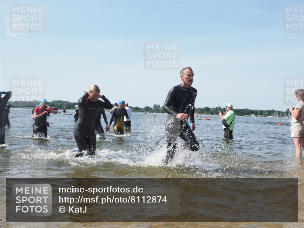 22.06.2025 - Viking Triathlon KatJ http://msf.ph/oto/8112874 22.06.2025 10:40:47 Schwimmen 59, 235, 239, 266, 325, 361, 397, 462, 530, 655, 657 meine-sportfotos.de