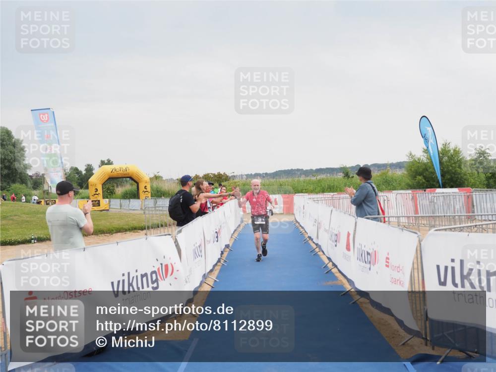 22.06.2025 - Viking Triathlon MichiJ http://msf.ph/oto/8112899 22.06.2025 16:43:12 Ziel 39 meine-sportfotos.de