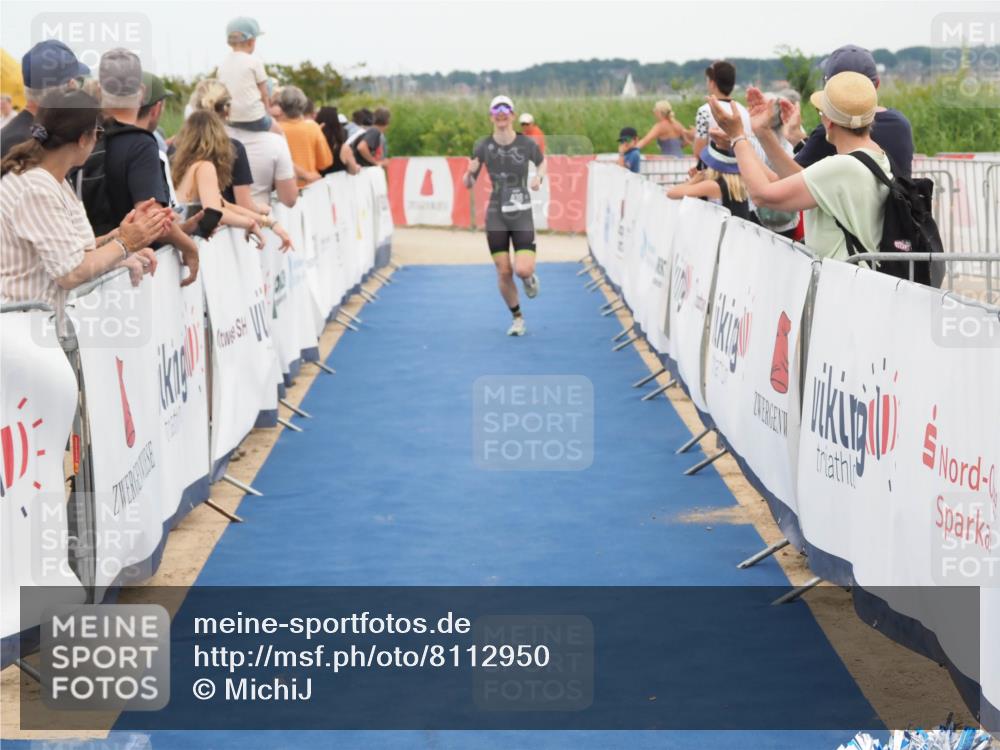 22.06.2025 - Viking Triathlon MichiJ http://msf.ph/oto/8112950 22.06.2025 15:03:52 Ziel 438 meine-sportfotos.de