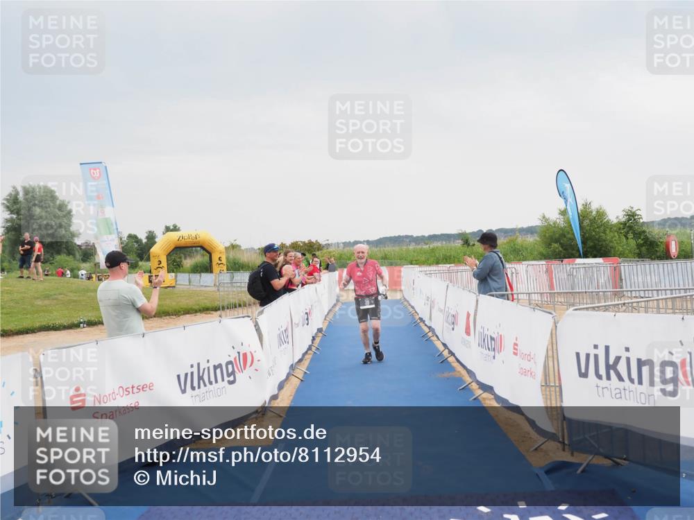 22.06.2025 - Viking Triathlon MichiJ http://msf.ph/oto/8112954 22.06.2025 16:43:13 Ziel 39 meine-sportfotos.de