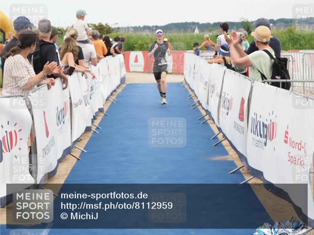 22.06.2025 - Viking Triathlon MichiJ http://msf.ph/oto/8112959 22.06.2025 15:03:52 Ziel 438 meine-sportfotos.de