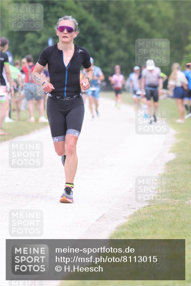 22.06.2025 - Viking Triathlon H.Heesch http://msf.ph/oto/8113015 22.06.2025 14:50:05 Laufen 343 meine-sportfotos.de