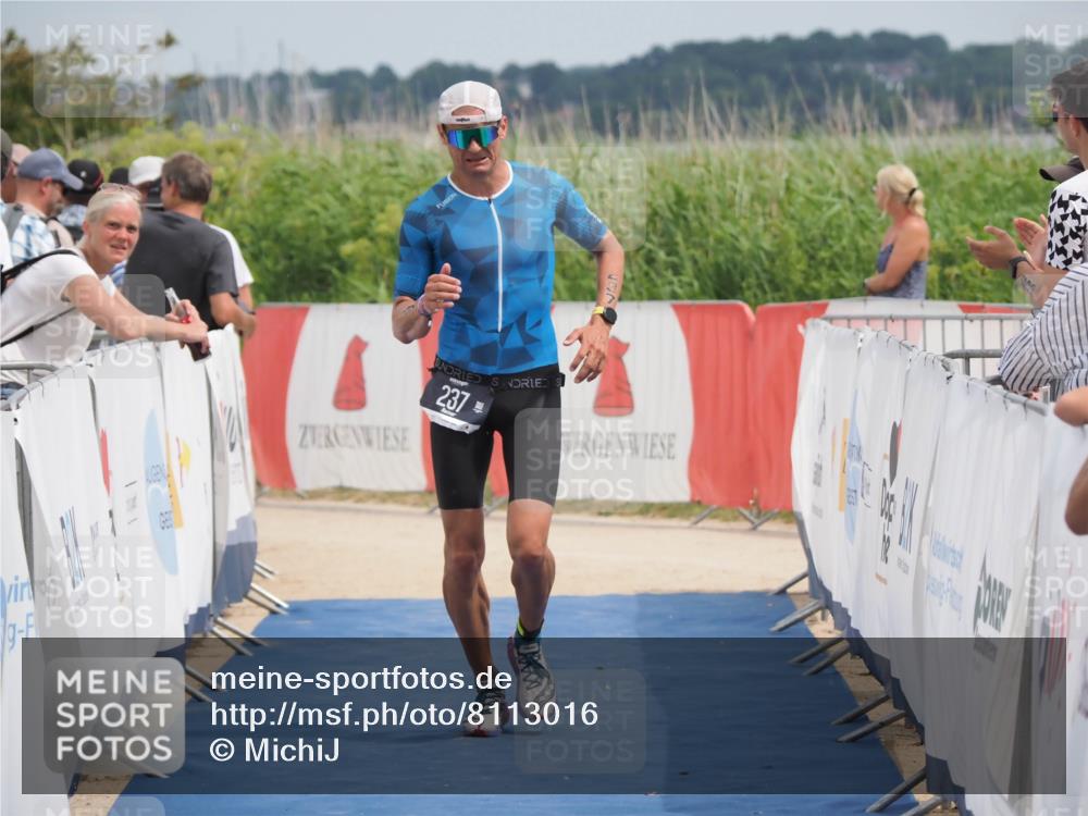 22.06.2025 - Viking Triathlon MichiJ http://msf.ph/oto/8113016 22.06.2025 14:54:15 Ziel 237 meine-sportfotos.de