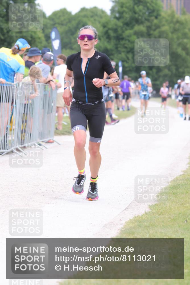 22.06.2025 - Viking Triathlon H.Heesch http://msf.ph/oto/8113021 22.06.2025 14:50:07 Laufen 343 meine-sportfotos.de