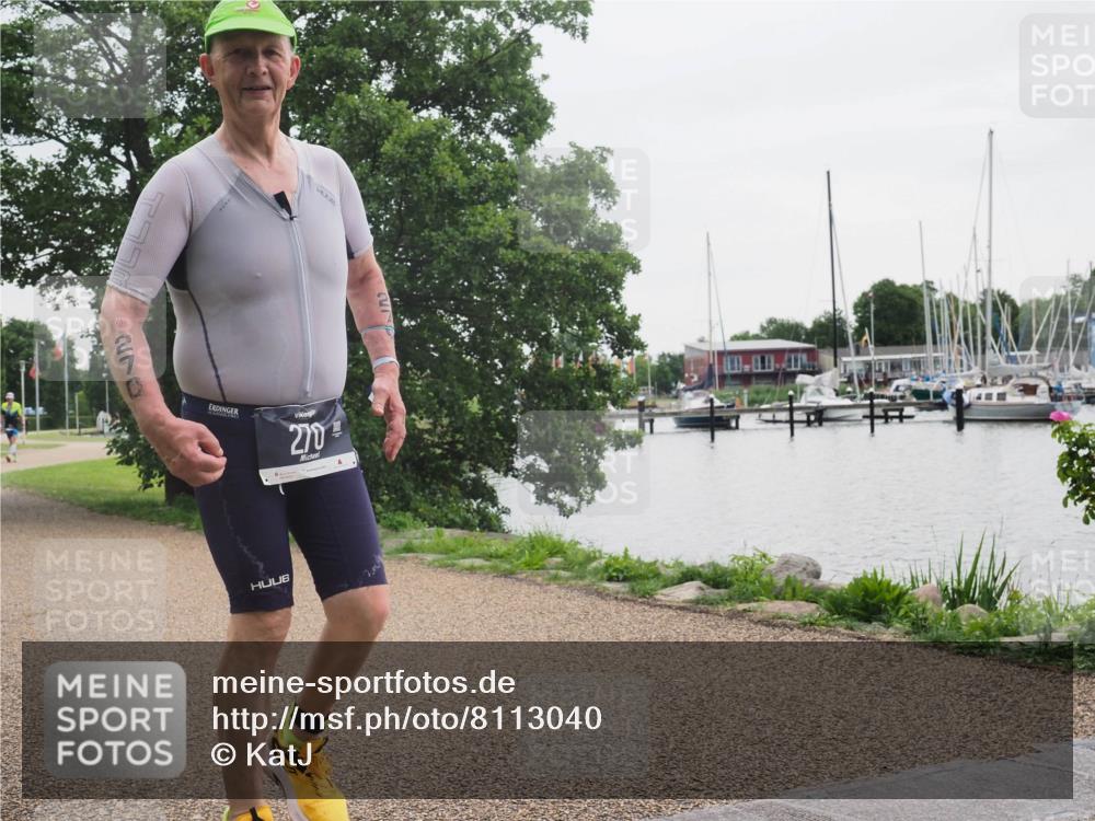 22.06.2025 - Viking Triathlon KatJ http://msf.ph/oto/8113040 22.06.2025 16:13:42 Laufen 270 meine-sportfotos.de