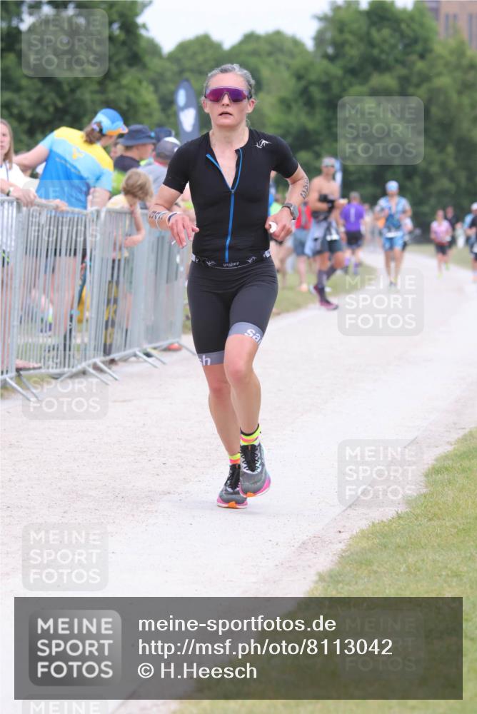 22.06.2025 - Viking Triathlon H.Heesch http://msf.ph/oto/8113042 22.06.2025 14:50:07 Laufen 343 meine-sportfotos.de