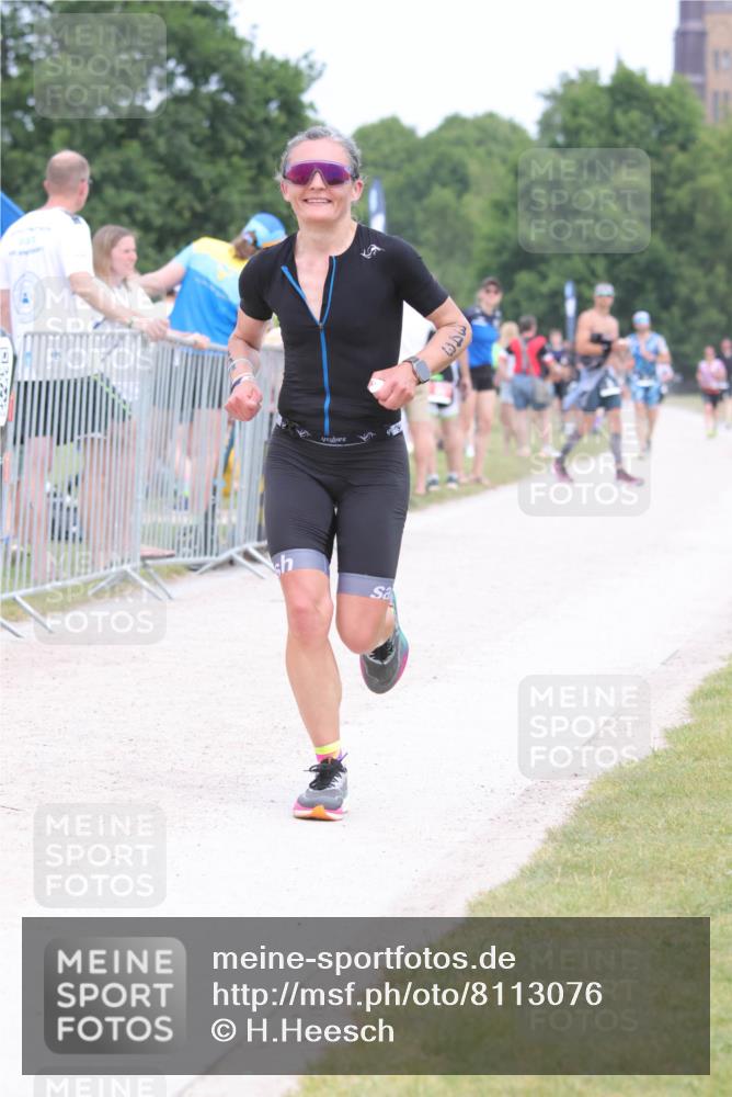 22.06.2025 - Viking Triathlon H.Heesch http://msf.ph/oto/8113076 22.06.2025 14:50:08 Laufen 343 meine-sportfotos.de