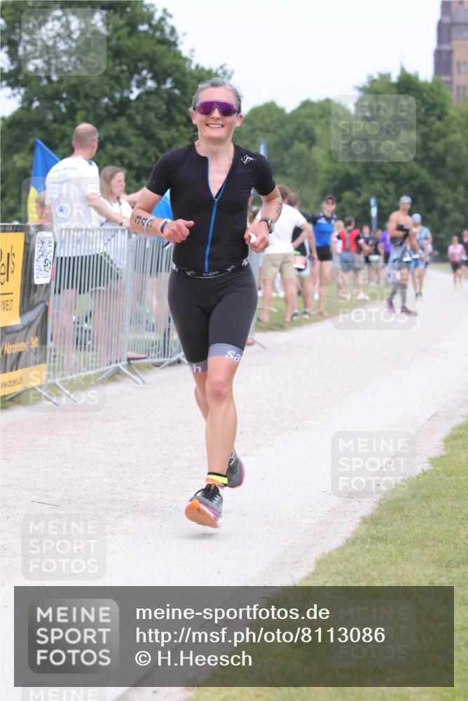 22.06.2025 - Viking Triathlon H.Heesch http://msf.ph/oto/8113086 22.06.2025 14:50:08 Laufen 343 meine-sportfotos.de