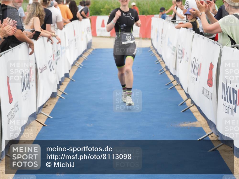 22.06.2025 - Viking Triathlon MichiJ http://msf.ph/oto/8113098 22.06.2025 15:03:53 Ziel 438 meine-sportfotos.de