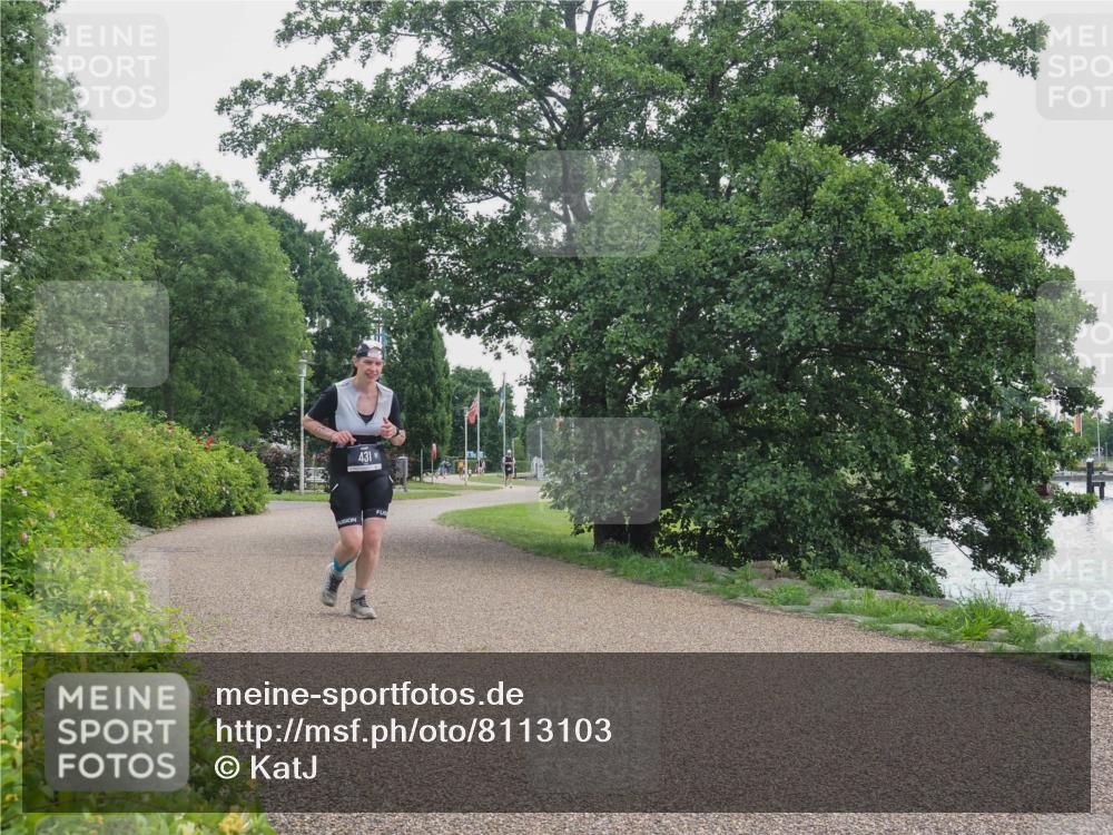 22.06.2025 - Viking Triathlon KatJ http://msf.ph/oto/8113103 22.06.2025 16:15:24 Laufen 431 meine-sportfotos.de