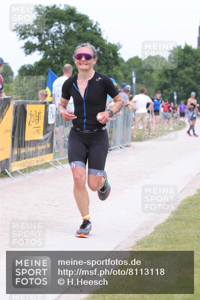 22.06.2025 - Viking Triathlon H.Heesch http://msf.ph/oto/8113118 22.06.2025 14:50:08 Laufen 343 meine-sportfotos.de