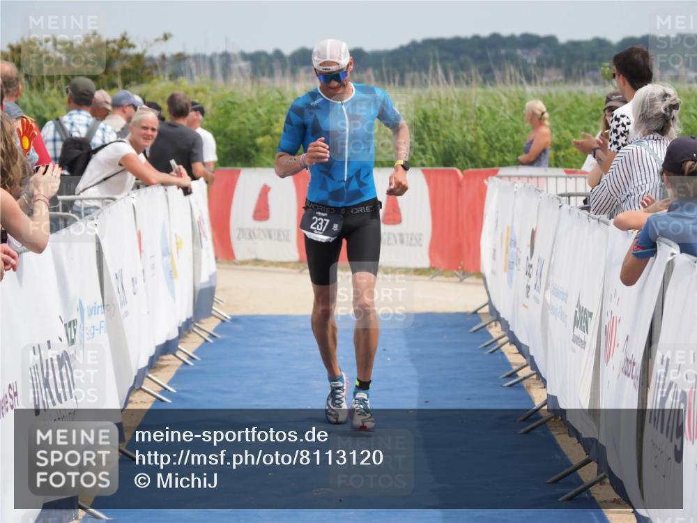 22.06.2025 - Viking Triathlon MichiJ http://msf.ph/oto/8113120 22.06.2025 14:54:16 Ziel 237 meine-sportfotos.de