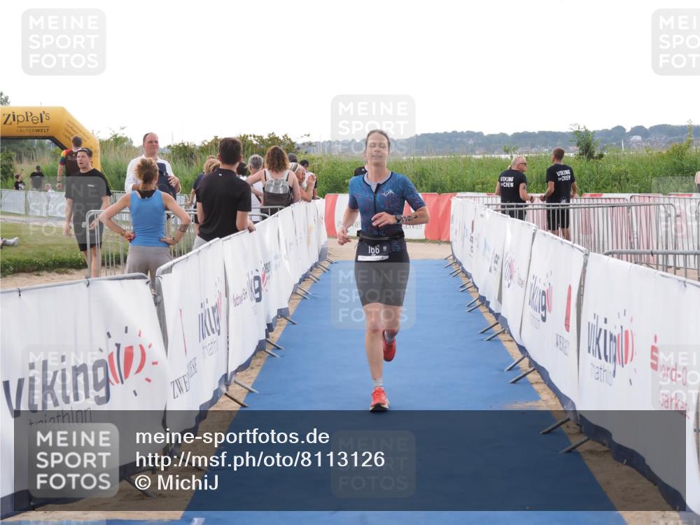 22.06.2025 - Viking Triathlon MichiJ http://msf.ph/oto/8113126 22.06.2025 16:25:40 Ziel 133, 166 meine-sportfotos.de