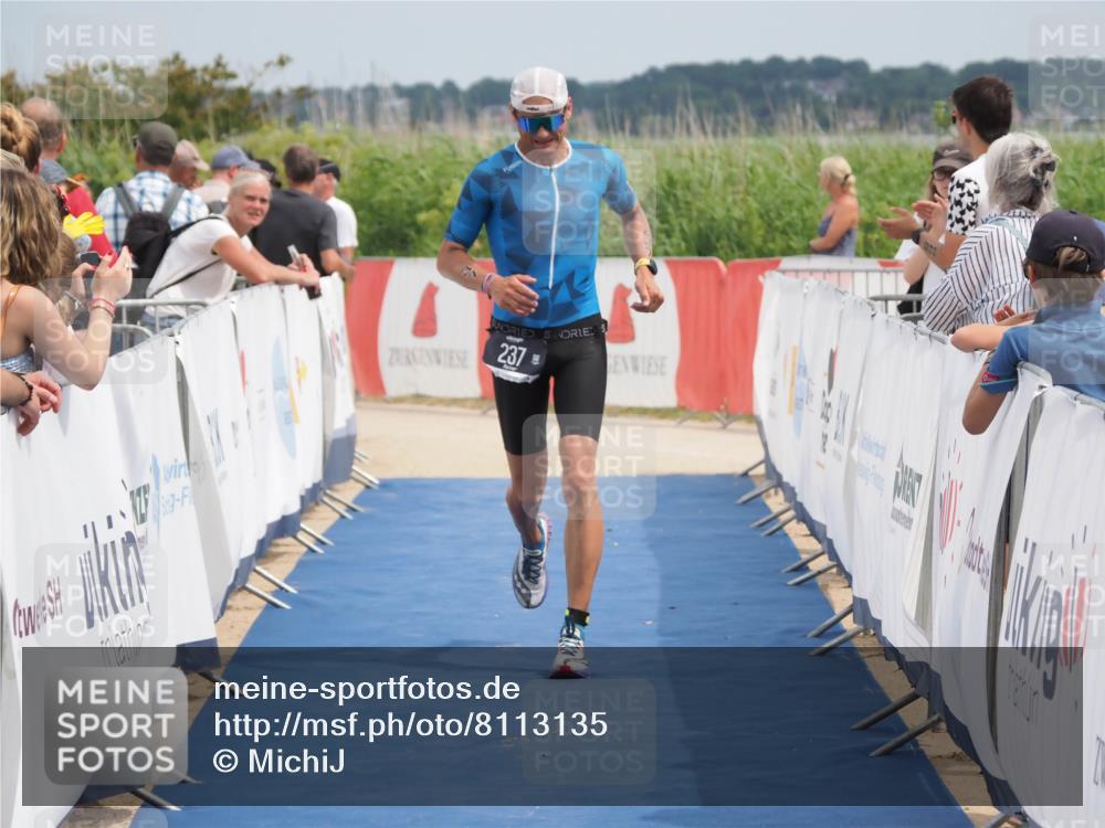 22.06.2025 - Viking Triathlon MichiJ http://msf.ph/oto/8113135 22.06.2025 14:54:16 Ziel 237 meine-sportfotos.de