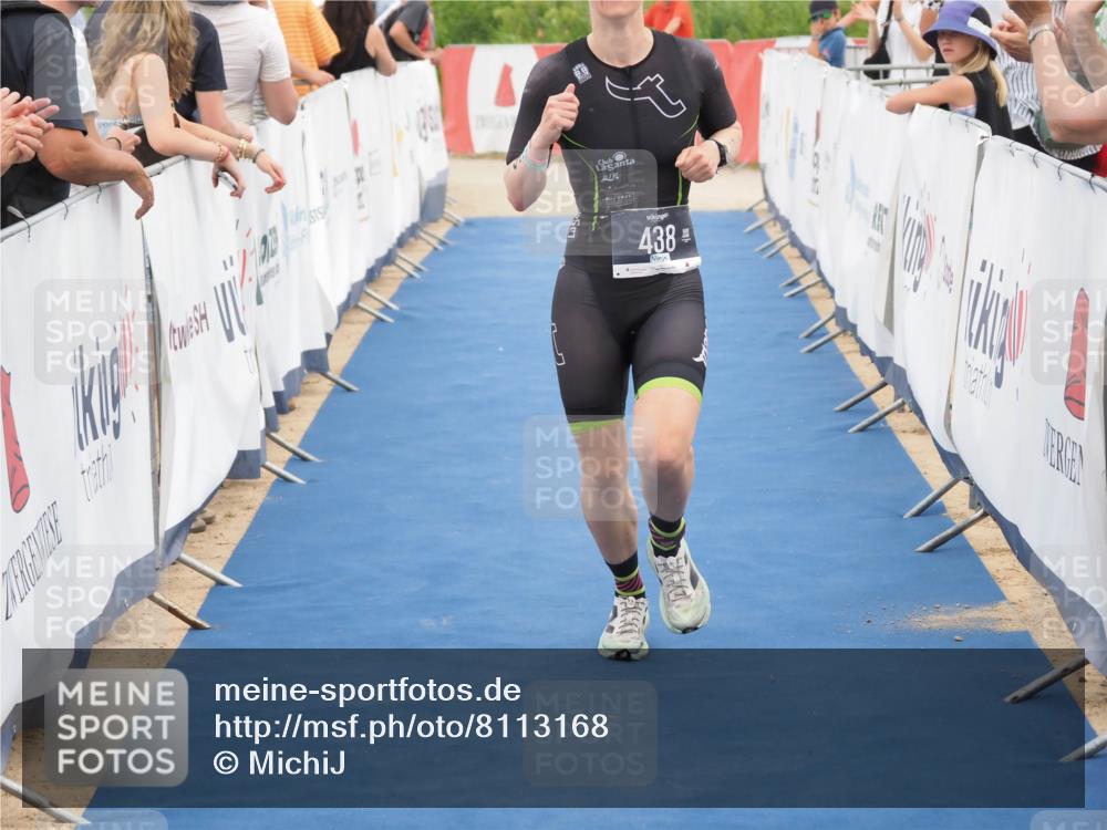 22.06.2025 - Viking Triathlon MichiJ http://msf.ph/oto/8113168 22.06.2025 15:03:54 Ziel 438 meine-sportfotos.de