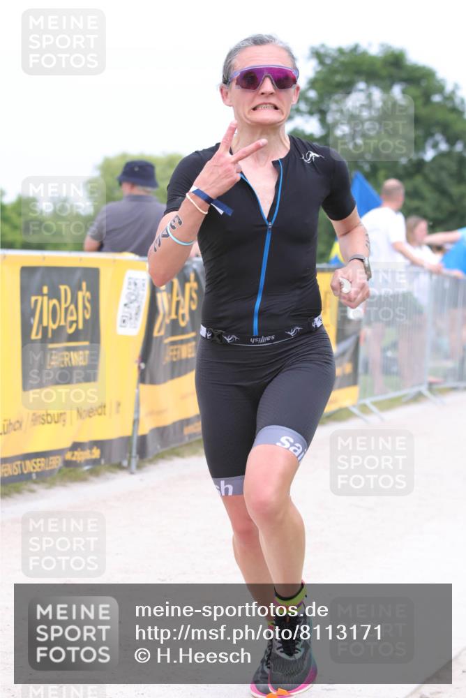 22.06.2025 - Viking Triathlon H.Heesch http://msf.ph/oto/8113171 22.06.2025 14:50:09 Laufen 343 meine-sportfotos.de