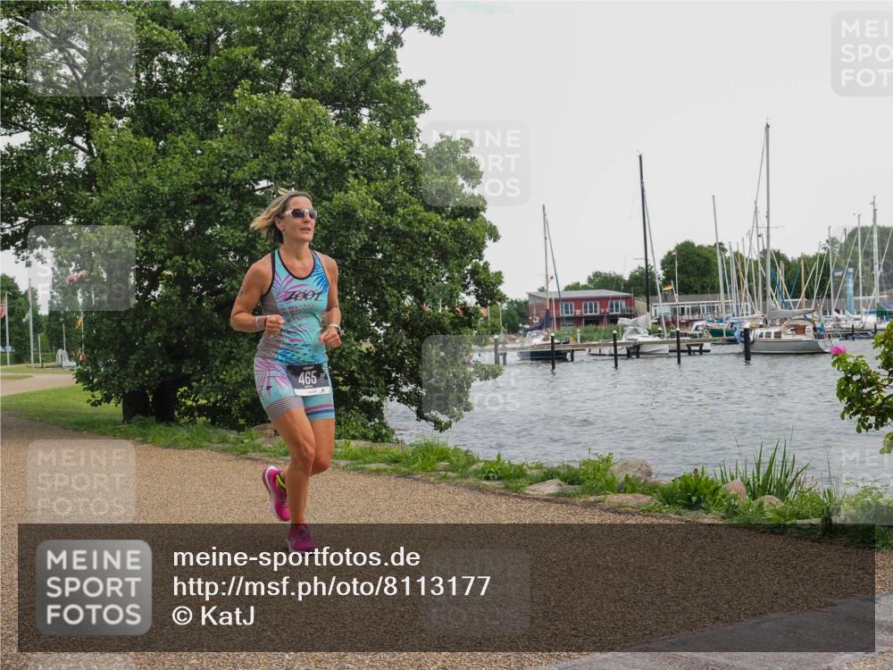 22.06.2025 - Viking Triathlon KatJ http://msf.ph/oto/8113177 22.06.2025 15:05:39 Laufen 465 meine-sportfotos.de