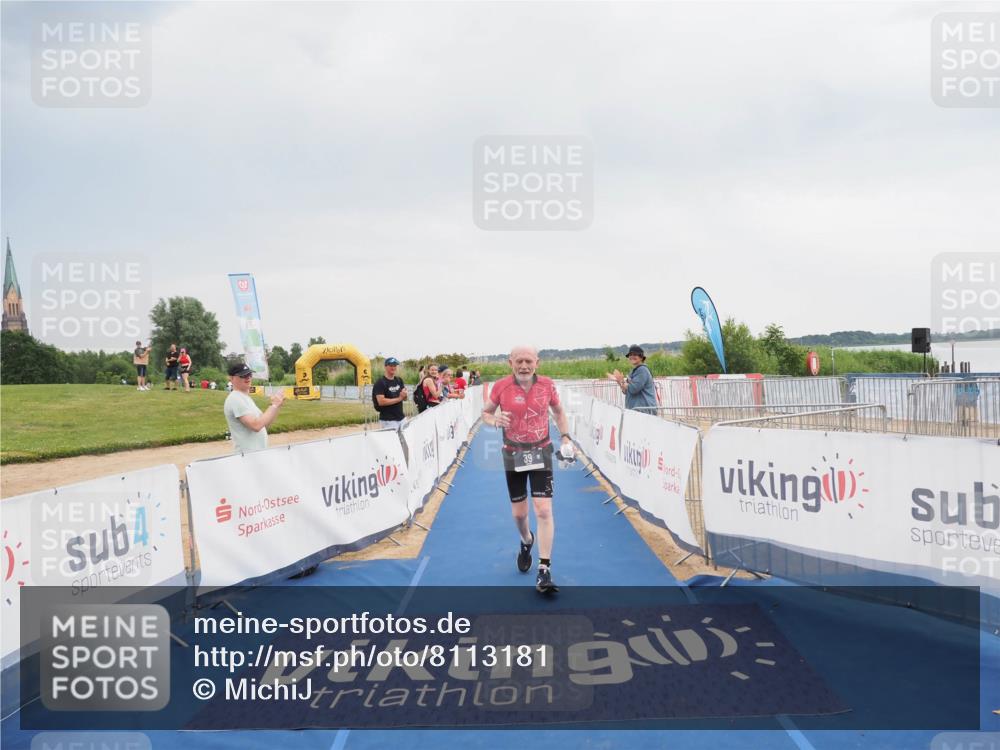 22.06.2025 - Viking Triathlon MichiJ http://msf.ph/oto/8113181 22.06.2025 16:43:15 Ziel 39 meine-sportfotos.de
