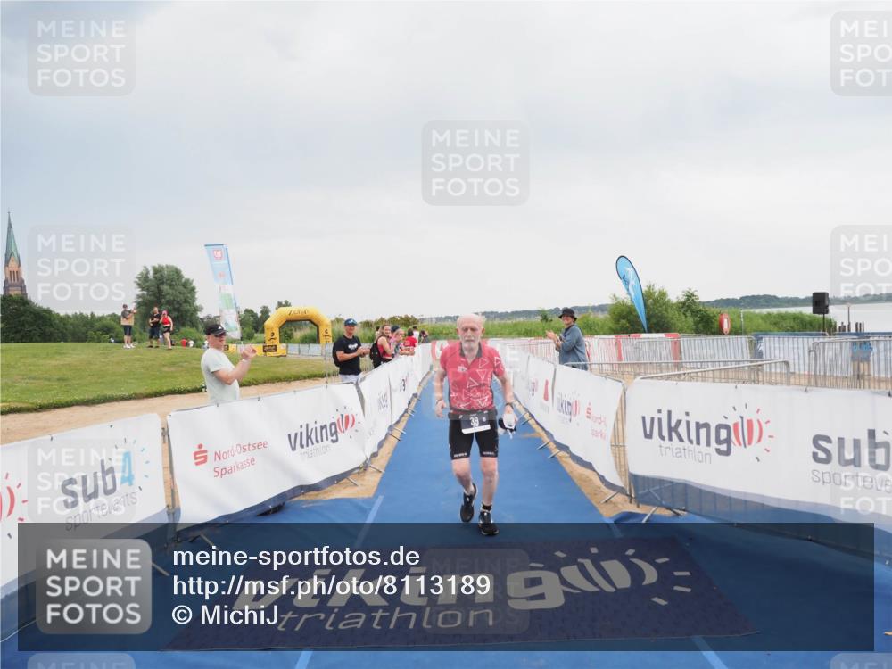 22.06.2025 - Viking Triathlon MichiJ http://msf.ph/oto/8113189 22.06.2025 16:43:15 Ziel 39 meine-sportfotos.de