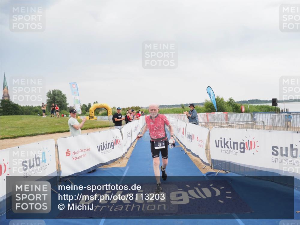 22.06.2025 - Viking Triathlon MichiJ http://msf.ph/oto/8113203 22.06.2025 16:43:16 Ziel 39 meine-sportfotos.de