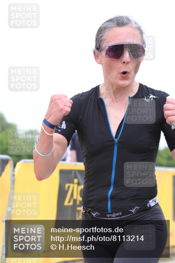22.06.2025 - Viking Triathlon H.Heesch http://msf.ph/oto/8113214 22.06.2025 14:50:10 Laufen 343 meine-sportfotos.de