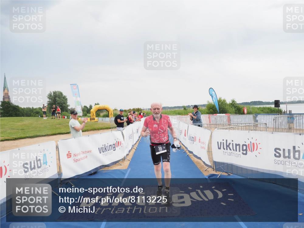 22.06.2025 - Viking Triathlon MichiJ http://msf.ph/oto/8113225 22.06.2025 16:43:16 Ziel 39 meine-sportfotos.de