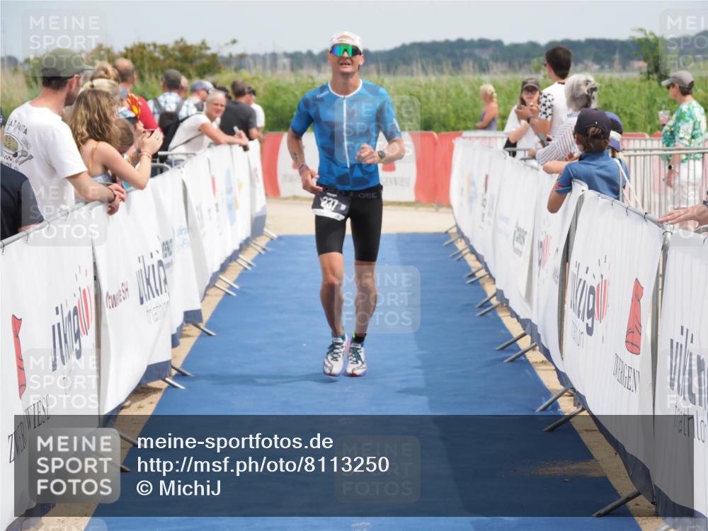 22.06.2025 - Viking Triathlon MichiJ http://msf.ph/oto/8113250 22.06.2025 14:54:17 Ziel 237 meine-sportfotos.de