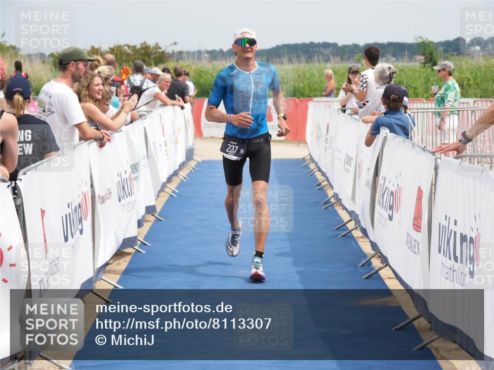 22.06.2025 - Viking Triathlon MichiJ http://msf.ph/oto/8113307 22.06.2025 14:54:17 Ziel 237 meine-sportfotos.de
