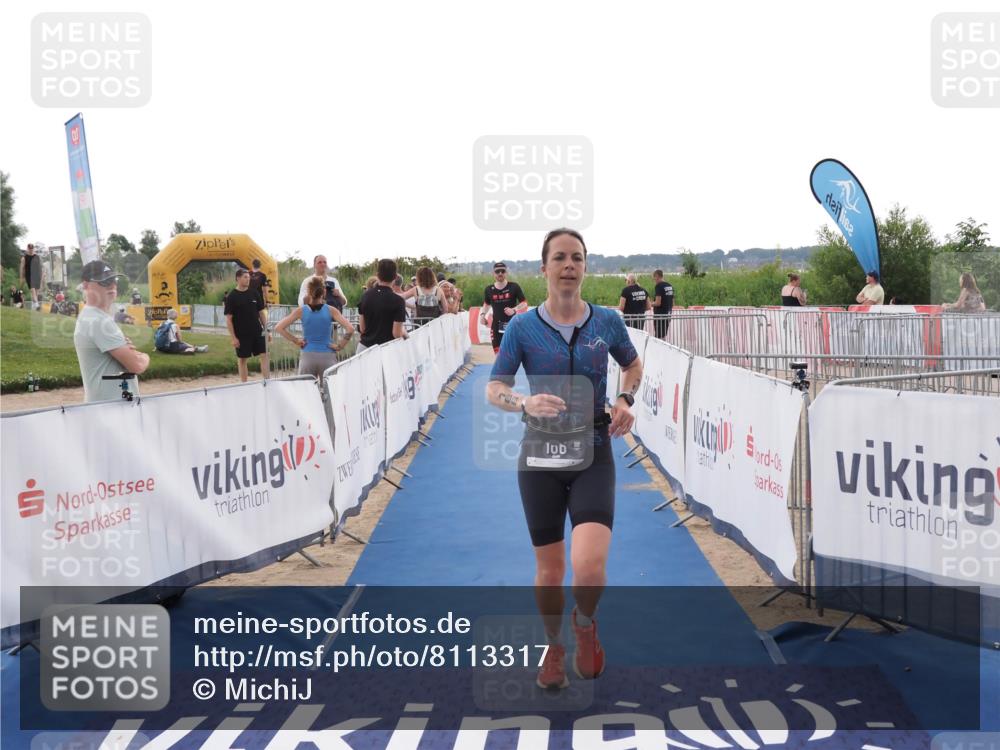 22.06.2025 - Viking Triathlon MichiJ http://msf.ph/oto/8113317 22.06.2025 16:25:41 Ziel 133, 166 meine-sportfotos.de