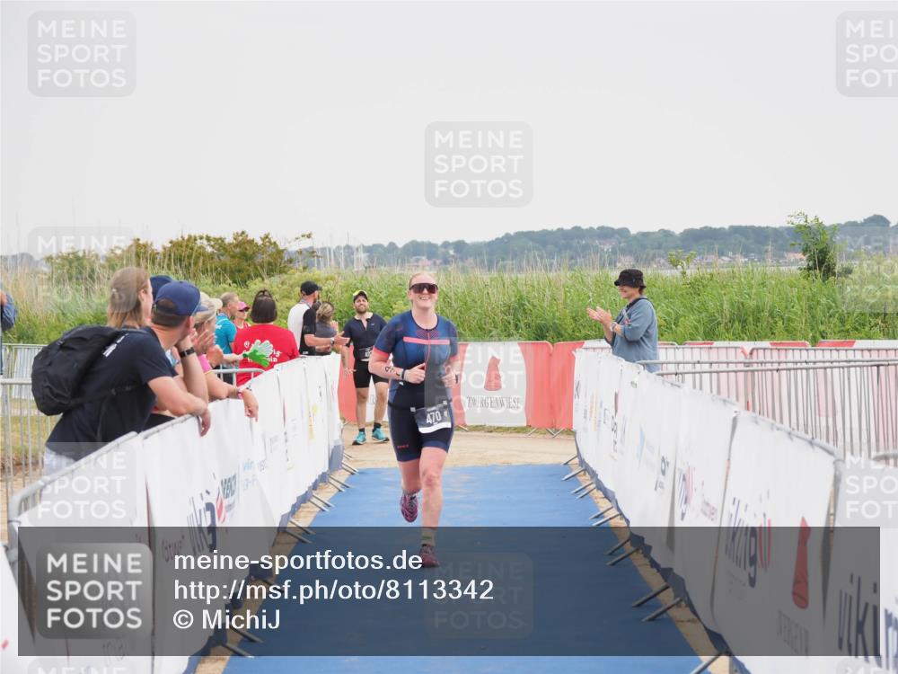 22.06.2025 - Viking Triathlon MichiJ http://msf.ph/oto/8113342 22.06.2025 16:44:48 Ziel 470 meine-sportfotos.de