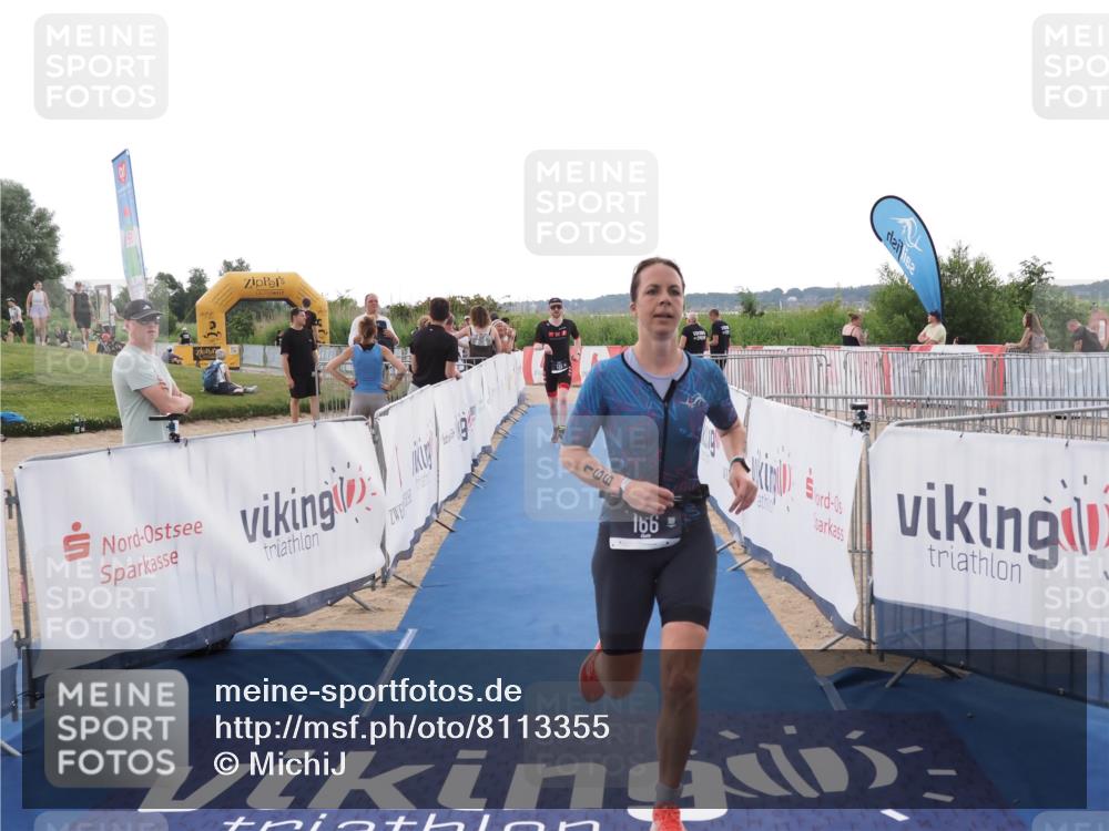 22.06.2025 - Viking Triathlon MichiJ http://msf.ph/oto/8113355 22.06.2025 16:25:42 Ziel 133, 166 meine-sportfotos.de