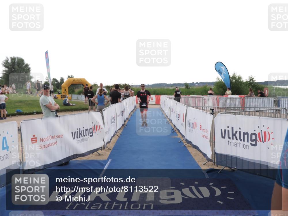 22.06.2025 - Viking Triathlon MichiJ http://msf.ph/oto/8113522 22.06.2025 16:25:43 Ziel 133, 166 meine-sportfotos.de
