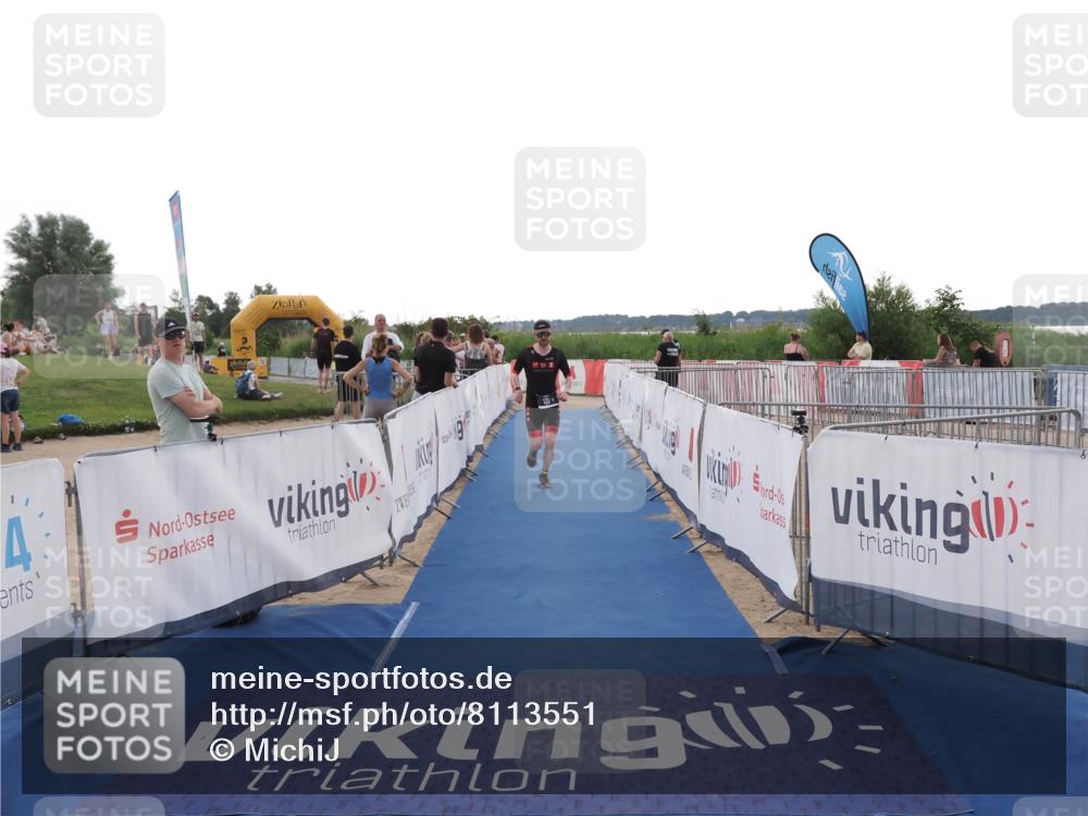 22.06.2025 - Viking Triathlon MichiJ http://msf.ph/oto/8113551 22.06.2025 16:25:43 Ziel 133, 166 meine-sportfotos.de