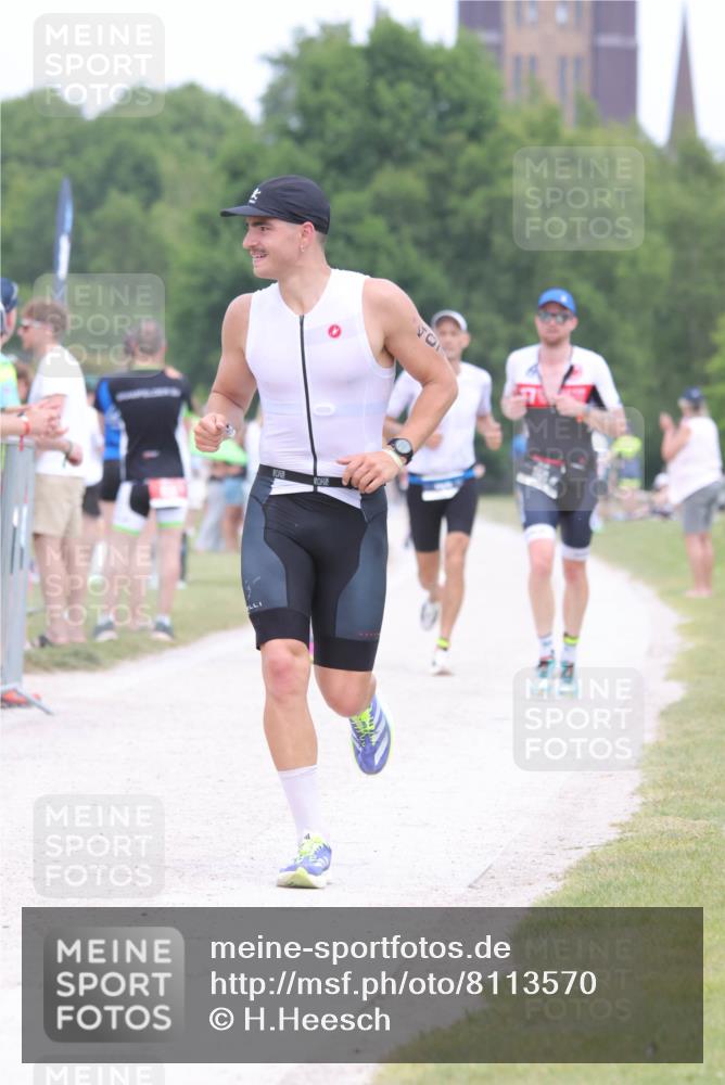 22.06.2025 - Viking Triathlon H.Heesch http://msf.ph/oto/8113570 22.06.2025 14:50:56 Laufen 12, 150, 276, 407, 555, 659 meine-sportfotos.de