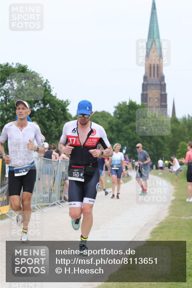 22.06.2025 - Viking Triathlon H.Heesch http://msf.ph/oto/8113651 22.06.2025 14:51:02 Laufen 12, 150, 407, 555 meine-sportfotos.de