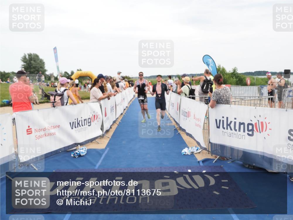 22.06.2025 - Viking Triathlon MichiJ http://msf.ph/oto/8113675 22.06.2025 15:04:25 Ziel 255, 550 meine-sportfotos.de