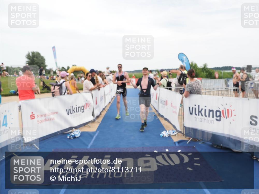 22.06.2025 - Viking Triathlon MichiJ http://msf.ph/oto/8113711 22.06.2025 15:04:26 Ziel 255, 550 meine-sportfotos.de