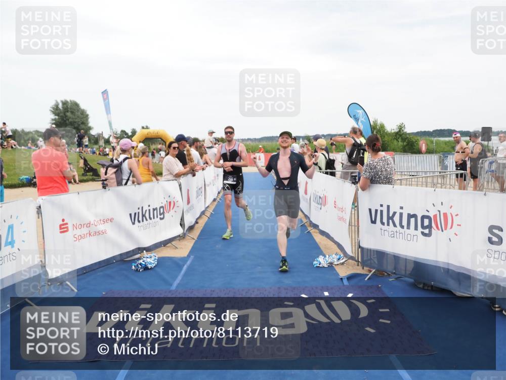 22.06.2025 - Viking Triathlon MichiJ http://msf.ph/oto/8113719 22.06.2025 15:04:26 Ziel 255, 550 meine-sportfotos.de