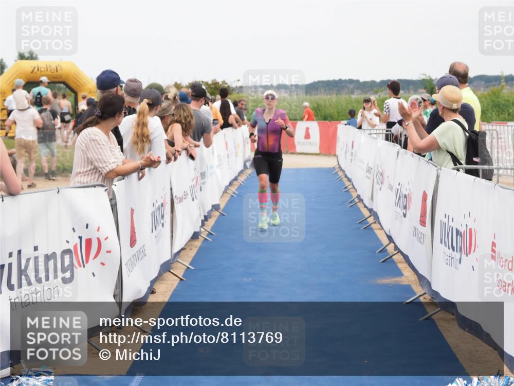 22.06.2025 - Viking Triathlon MichiJ http://msf.ph/oto/8113769 22.06.2025 15:04:46 Ziel 215 meine-sportfotos.de