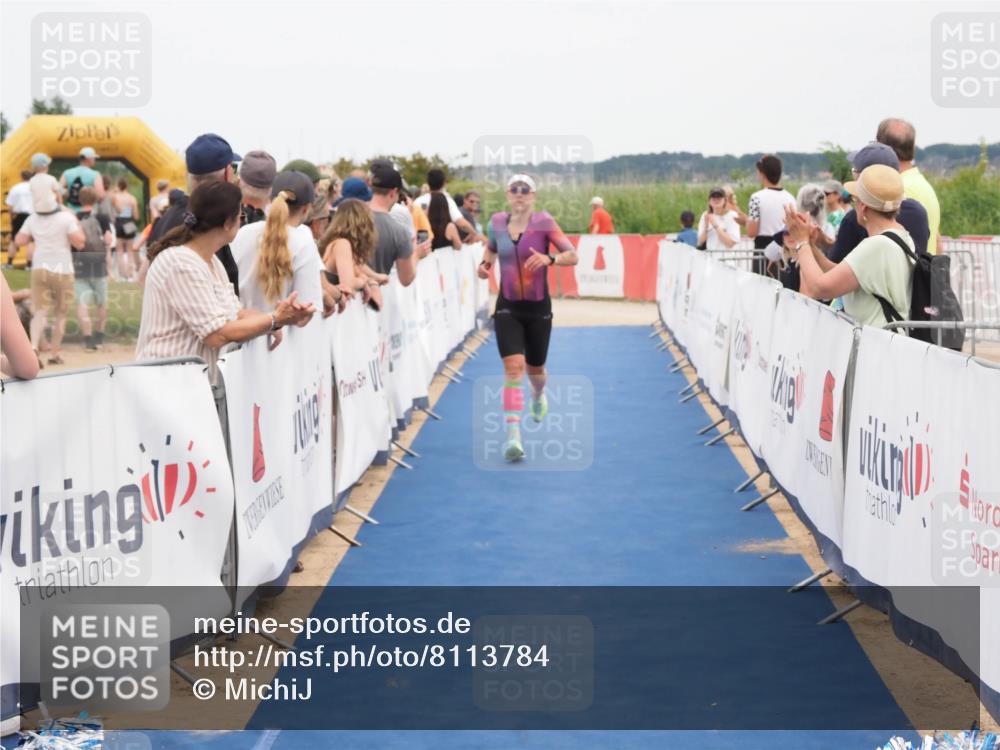 22.06.2025 - Viking Triathlon MichiJ http://msf.ph/oto/8113784 22.06.2025 15:04:46 Ziel 215 meine-sportfotos.de