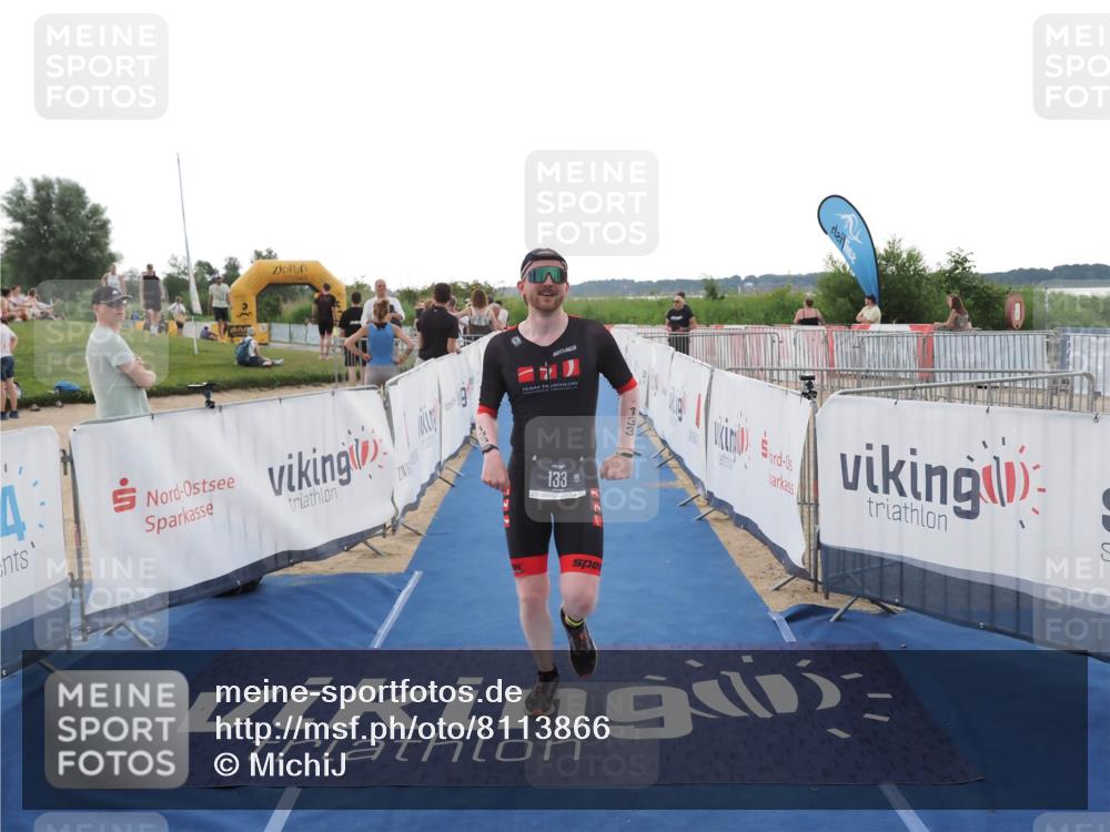 22.06.2025 - Viking Triathlon MichiJ http://msf.ph/oto/8113866 22.06.2025 16:25:46 Ziel 133 meine-sportfotos.de