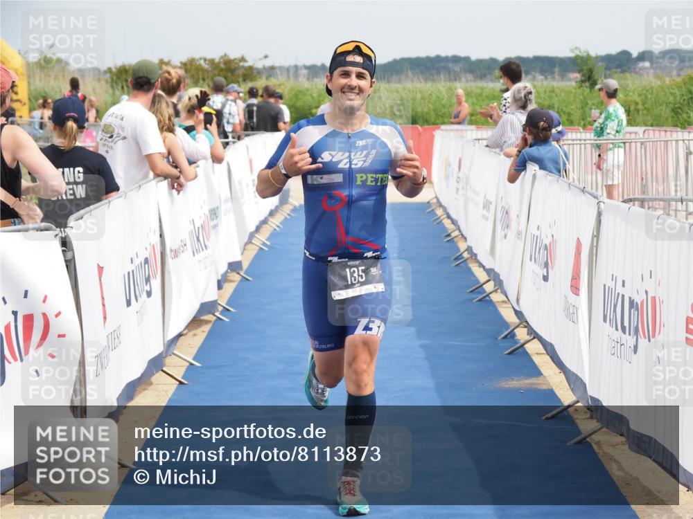 22.06.2025 - Viking Triathlon MichiJ http://msf.ph/oto/8113873 22.06.2025 14:54:24 Ziel 135, 448 meine-sportfotos.de