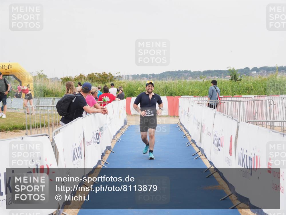 22.06.2025 - Viking Triathlon MichiJ http://msf.ph/oto/8113879 22.06.2025 16:44:56 Ziel 402 meine-sportfotos.de