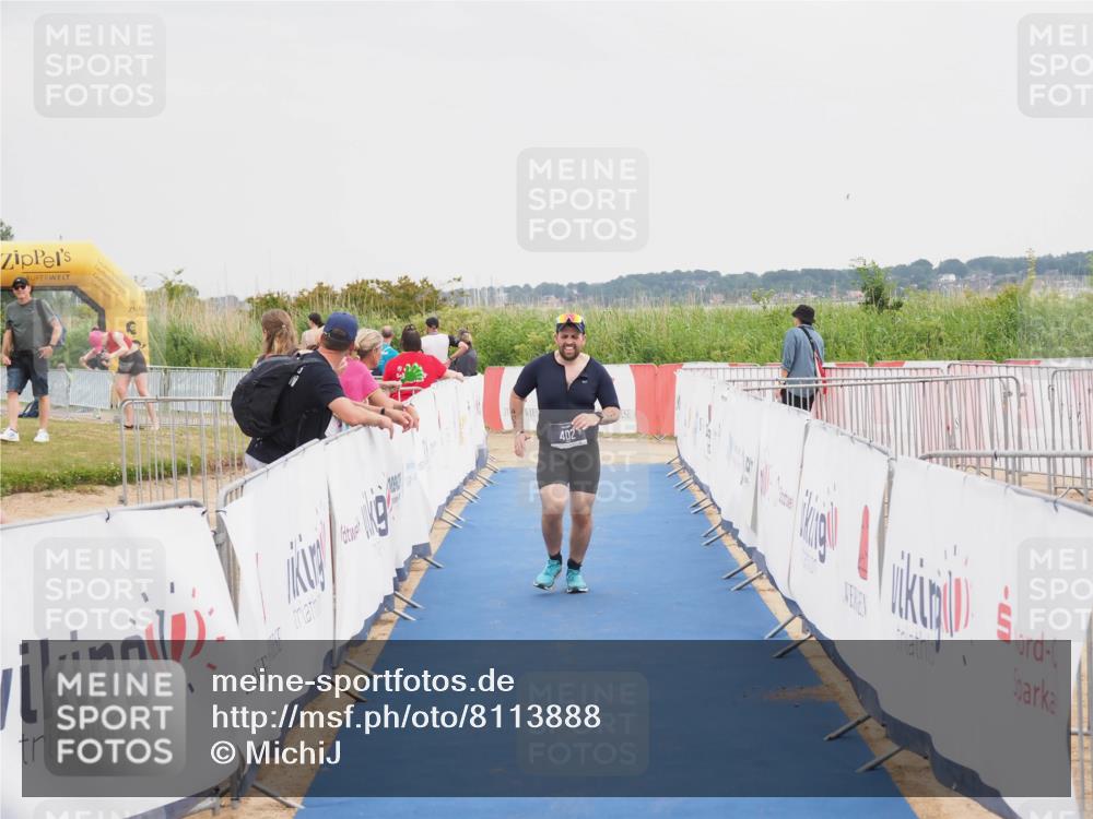 22.06.2025 - Viking Triathlon MichiJ http://msf.ph/oto/8113888 22.06.2025 16:44:56 Ziel 402 meine-sportfotos.de