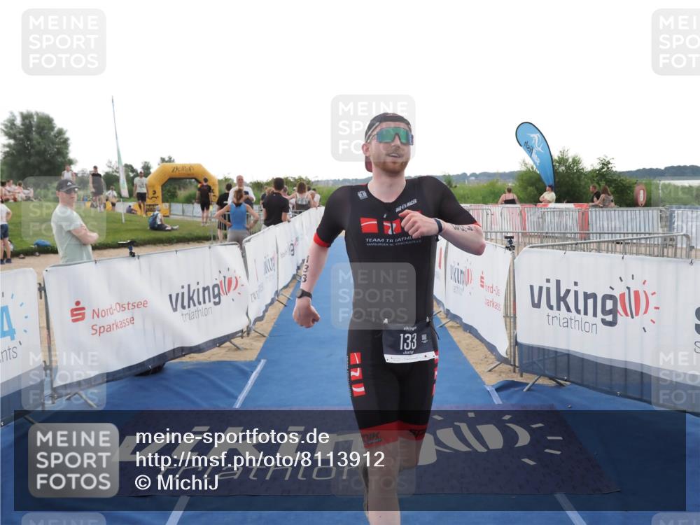 22.06.2025 - Viking Triathlon MichiJ http://msf.ph/oto/8113912 22.06.2025 16:25:47 Ziel 133 meine-sportfotos.de